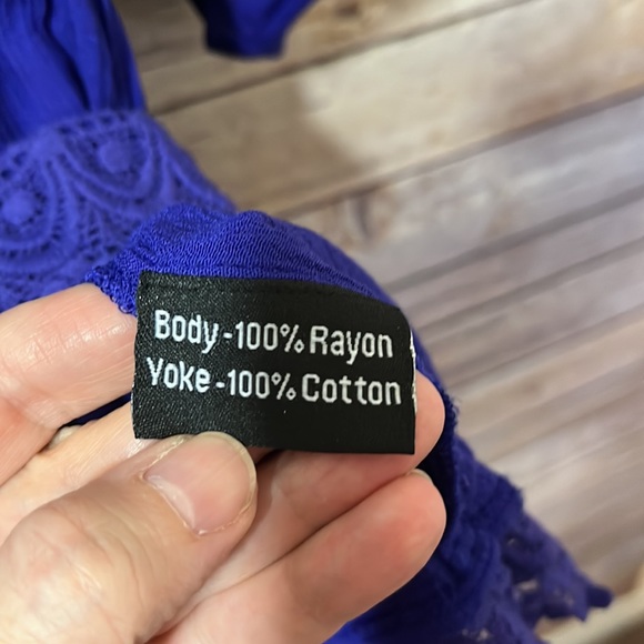 ⭐️ Greater Good Purple Blue Embroidered Top Size 3X Eyelet Boho Style A2 - Picture 6 of 8